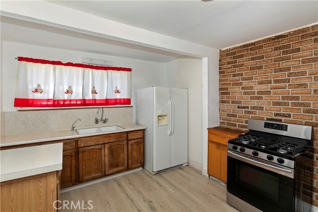 Detail Gallery Image 13 of 29 For 231 W 24th St, San Bernardino,  CA 92405 - 2 Beds | 1/1 Baths