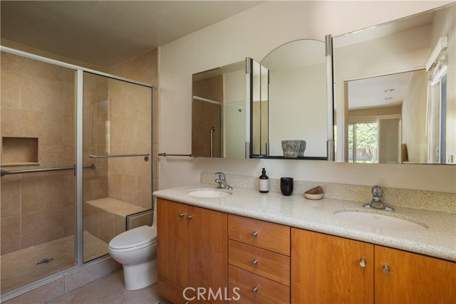 1878 Tahiti Drive, Costa Mesa CA: https://media.crmls.org/medias/606f6cb0-6282-49d9-8a0c-37a1e23c2699.jpg