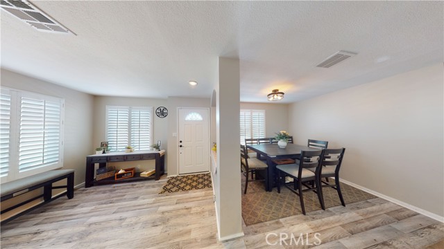 Detail Gallery Image 4 of 29 For 19361 Brookhurst St #163,  Huntington Beach,  CA 92646 - 3 Beds | 2 Baths