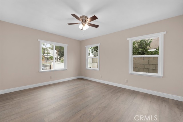 920 E Elma Street, Ontario CA: https://media.crmls.org/medias/607079ca-8101-4275-b21b-419791d5a16d.jpg