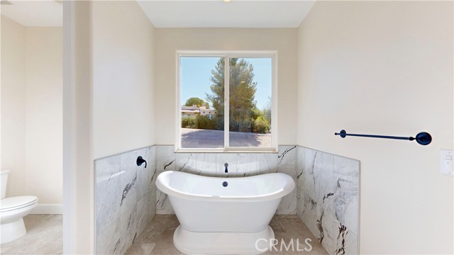 Detail Gallery Image 46 of 68 For 14285 Riverside Dr, Apple Valley,  CA 92307 - 4 Beds | 2/1 Baths