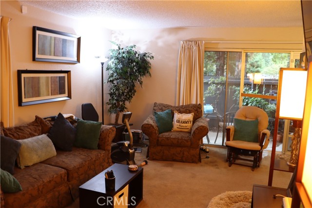 Detail Gallery Image 2 of 11 For 3591 Quail Lakes Dr #117,  Stockton,  CA 95207 - 1 Beds | 1 Baths