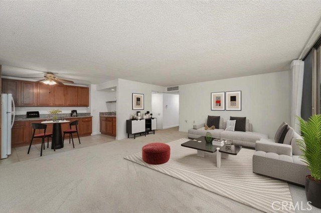 24055 Paseo Del Lago, Laguna Woods CA: https://media.crmls.org/medias/60716611-eded-42ab-a665-048b88d6bdca.jpg