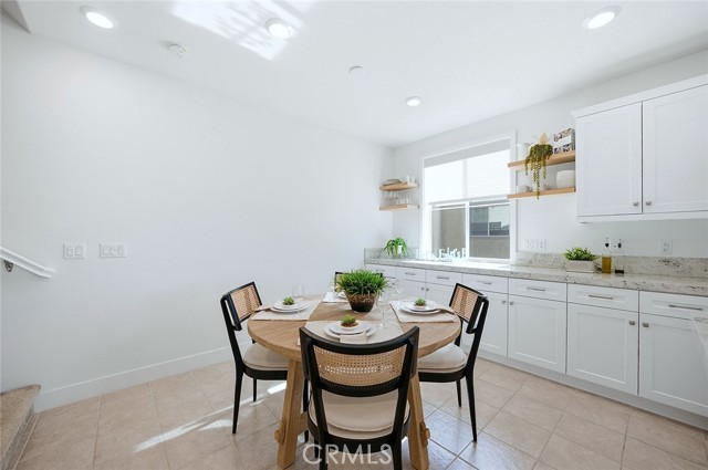 Detail Gallery Image 19 of 45 For 18315 Iris Ln, Yorba Linda,  CA 92886 - 2 Beds | 2/1 Baths