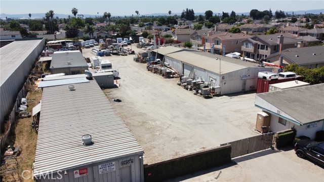 1520 E Donovan Road, Santa Maria, California 93454, ,Commercial Sale,For Sale,1520 E Donovan Road,CRPI21167941