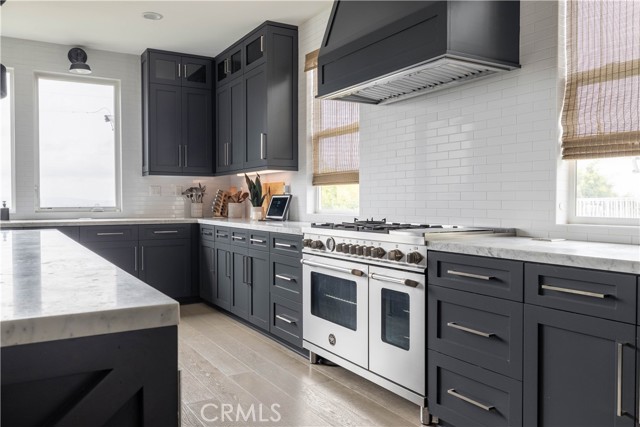 Detail Gallery Image 11 of 68 For 18804 Winnwood, Santa Ana,  CA 92705 - 5 Beds | 5 Baths