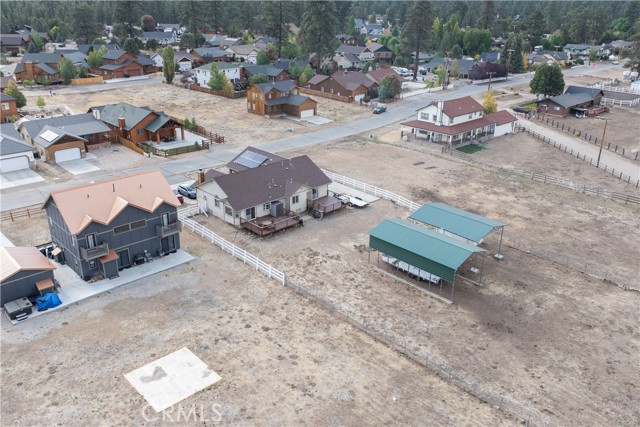 Detail Gallery Image 32 of 38 For 1639 E Big Bear Bld, Big Bear City,  CA 92314 - 3 Beds | 2 Baths