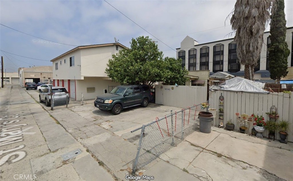MLS #OC26091372 image #1