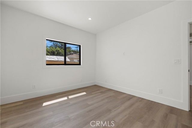 Detail Gallery Image 13 of 16 For 16245 1/2 Chatsworth St, Granada Hills,  CA 91344 - 1 Beds | 1 Baths