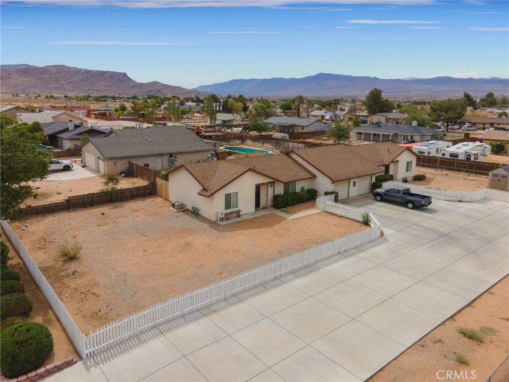 22733 Itasca Road, Apple Valley, CA 92308