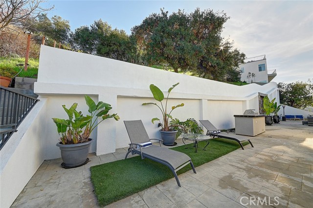 Detail Gallery Image 22 of 44 For 3952 Oakfield Dr, Sherman Oaks,  CA 91423 - 5 Beds | 4/1 Baths