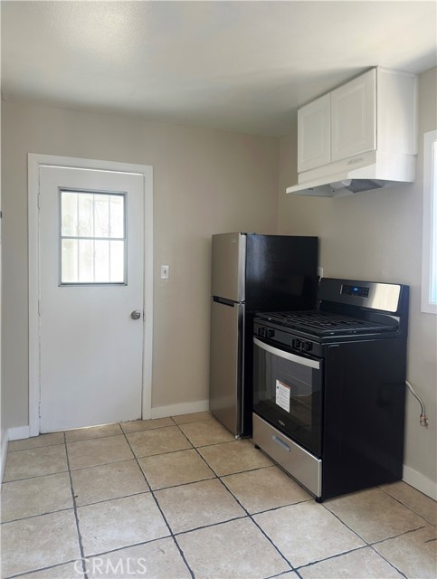 4465 Turquoise, Los Angeles CA: https://media.crmls.org/medias/60745d85-0b51-40e5-8295-31334604b661.jpg