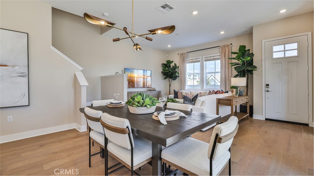 MLS #SR25265349 image #4