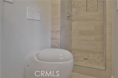 https://media.crmls.org/medias/6076f9cd-d4ca-4ed6-85cc-8480946db829.jpg?preset=X-Large