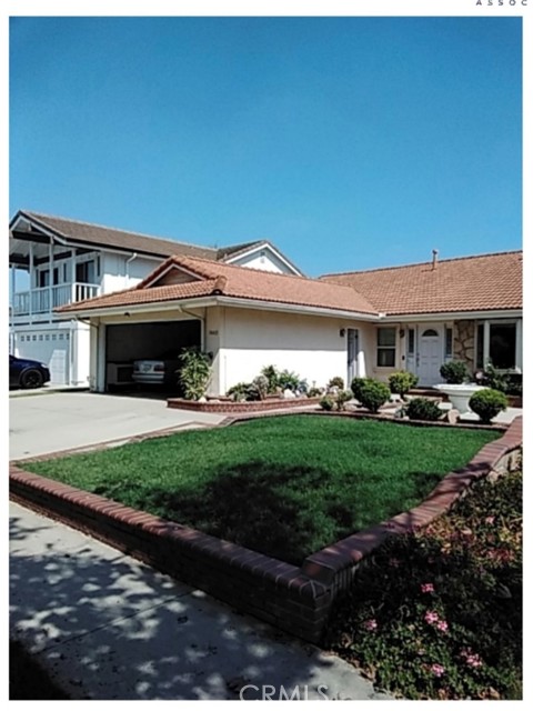 Front Image Thumbnail for CRDW25262296