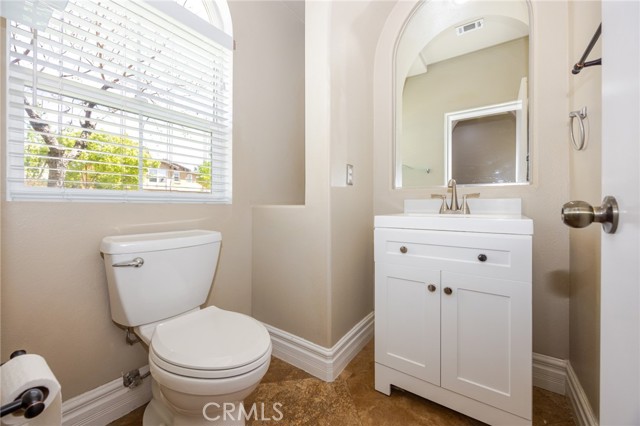 Detail Gallery Image 15 of 36 For 11964 Limestone Ct, Yucaipa,  CA 92399 - 3 Beds | 2/1 Baths