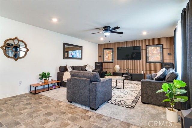 Image 3 of 15 For 5280 Coyote Street