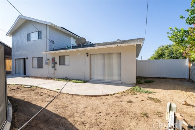 Detail Gallery Image 10 of 30 For 4104 Glenbrook Ave, Bakersfield,  CA 93306 - 3 Beds | 2 Baths