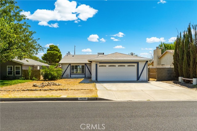 44220 Fig Avenue, Lancaster CA: https://media.crmls.org/medias/607942e7-e306-4d23-91c8-9b76b8cdb1a2.jpg