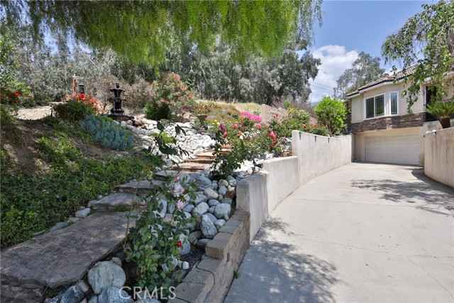 Detail Gallery Image 37 of 42 For 2010 E Foothill Dr, San Bernardino,  CA 92404 - 3 Beds | 2/1 Baths