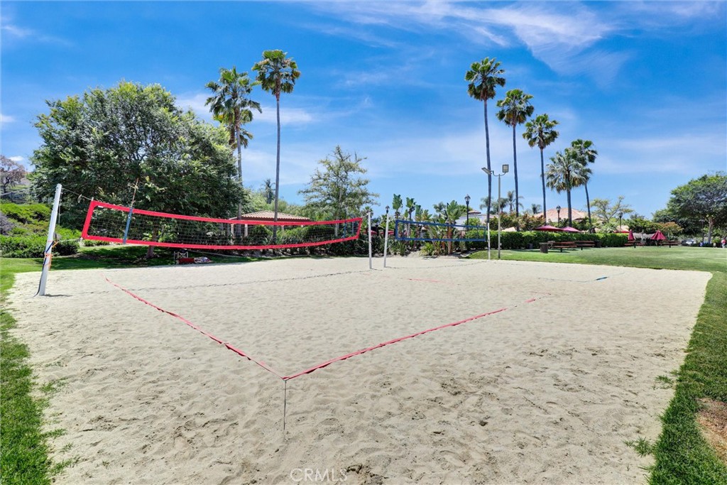 https://media.crmls.org/medias/60795d07-4960-45d8-a775-7c8ca828aba1.jpg?preset=X-Large