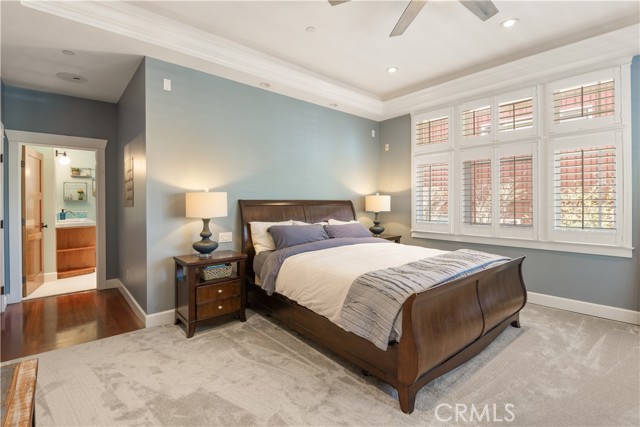 202 Avenue H, Redondo Beach CA: https://media.crmls.org/medias/60798d7f-fddd-4434-8c8b-7c5d15dcaeed.jpg