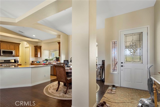 Detail Gallery Image 9 of 73 For 3002 Estero Rd, Pinon Hills,  CA 92372 - 4 Beds | 3/1 Baths