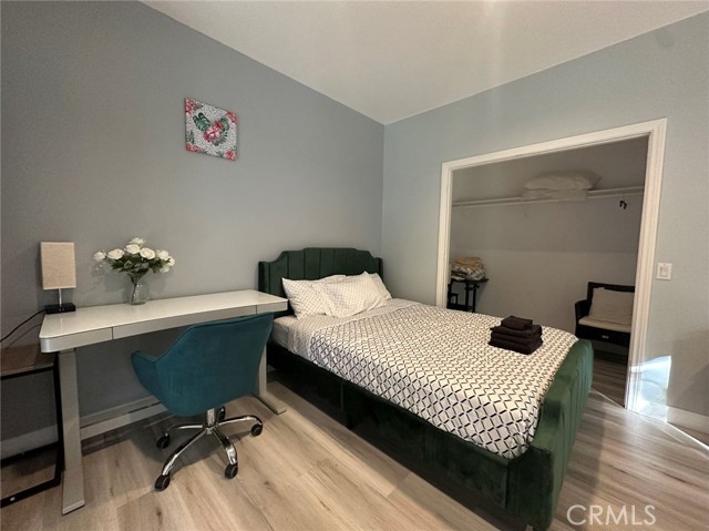 Image 19 of 32 For 45700 Adler Lane