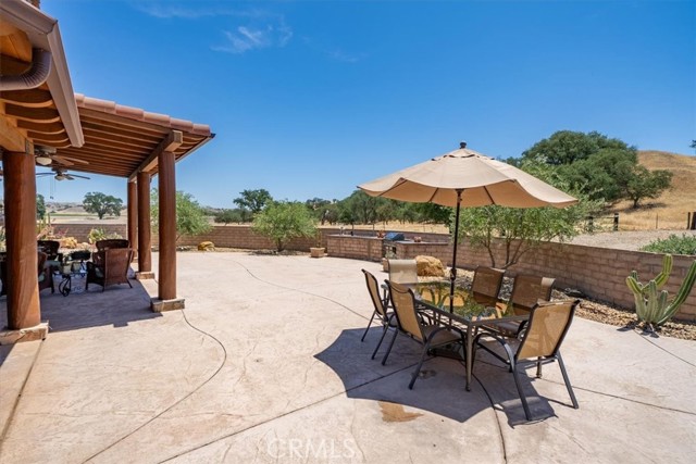 5085 Martingale Circle, San Miguel CA: https://media.crmls.org/medias/607ab5bc-88b0-4efe-95d7-509ab7298a3f.jpg