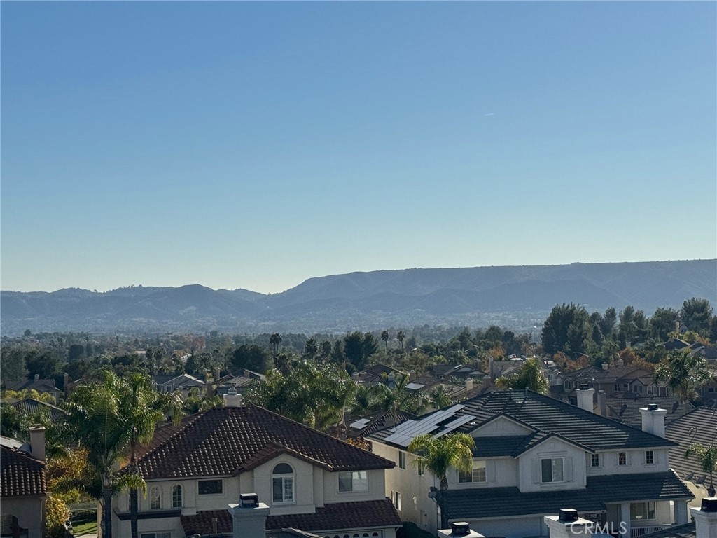 https://media.crmls.org/medias/607b0dc7-0a33-439f-9e36-8c9a2e0d32c4.jpg?preset=X-Large