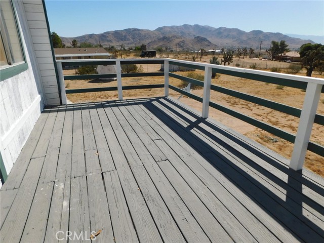 Detail Gallery Image 9 of 39 For 24475 Pala Ln, Apple Valley,  CA 92307 - 2 Beds | 2 Baths