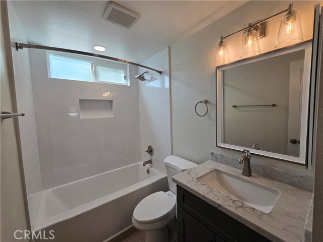 Detail Gallery Image 15 of 24 For 6846 Barkwood Rd, Riverside,  CA 92506 - 3 Beds | 2/1 Baths