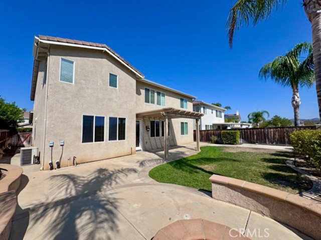 24018 Via Alisol, Murrieta CA: https://media.crmls.org/medias/607c2ccf-0f52-41bb-8cec-b9d56ed03a59.jpg