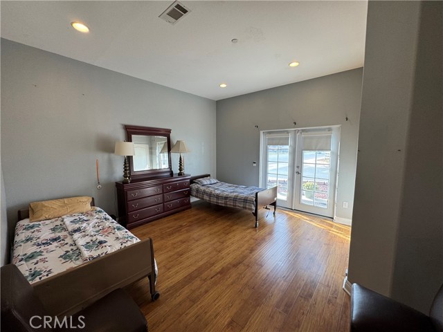 Detail Gallery Image 4 of 19 For 699 Winners Cir, San Jacinto,  CA 92582 - 5 Beds | 2 Baths