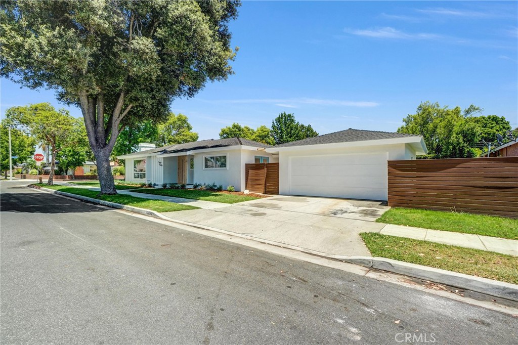MLS #OC26138512 image #28
