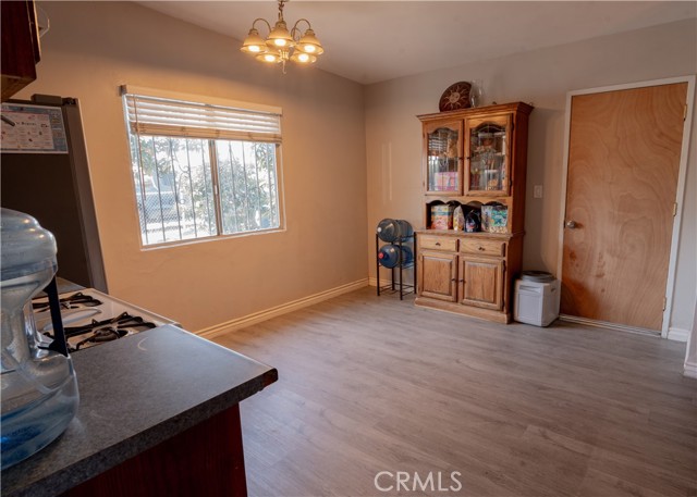 Detail Gallery Image 8 of 20 For 1081 Medical Center, San Bernardino,  CA 92411 - 2 Beds | 1 Baths