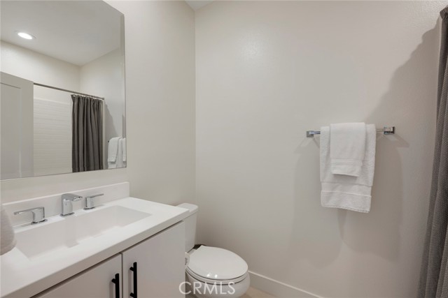 Detail Gallery Image 35 of 48 For 987 E Mason Ln #130,  Anaheim,  CA 92805 - 4 Beds | 3/1 Baths