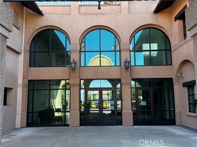 302 S Brand Boulevard, San Fernando, California 91340, ,Commercial Lease,For Rent,302 S Brand Boulevard,CRSR25040520