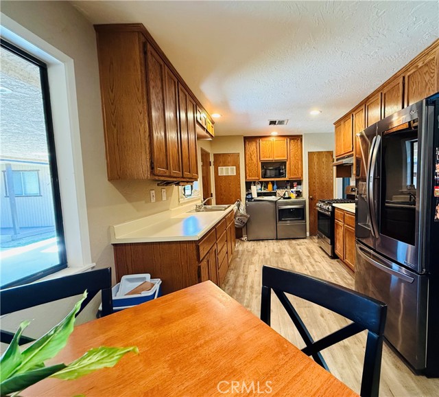 Detail Gallery Image 9 of 25 For 1248 S Florida, Banning,  CA 92220 - 3 Beds | 1 Baths