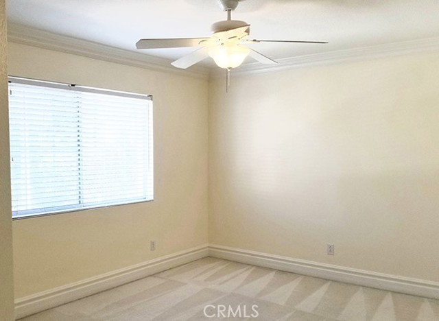 Detail Gallery Image 23 of 38 For 49 Elizabeth Ln, Irvine,  CA 92602 - 4 Beds | 2/1 Baths