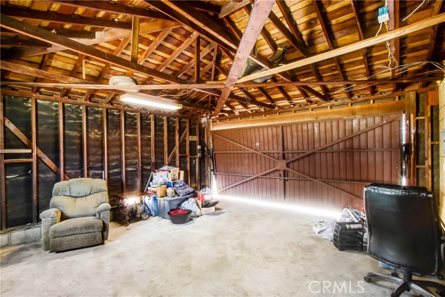 35710 Avenue H, Yucaipa CA: https://media.crmls.org/medias/60802705-1b51-40be-af5c-ce8a4dd05a29.jpg