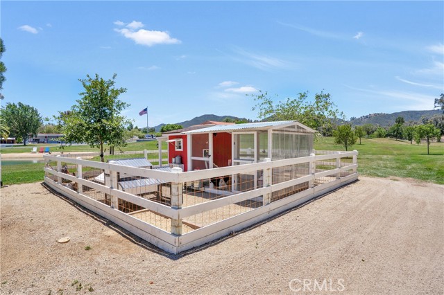 26465 Douglas Avenue, Murrieta CA: https://media.crmls.org/medias/6080515c-47ee-4243-a3c4-96841a995c18.jpg