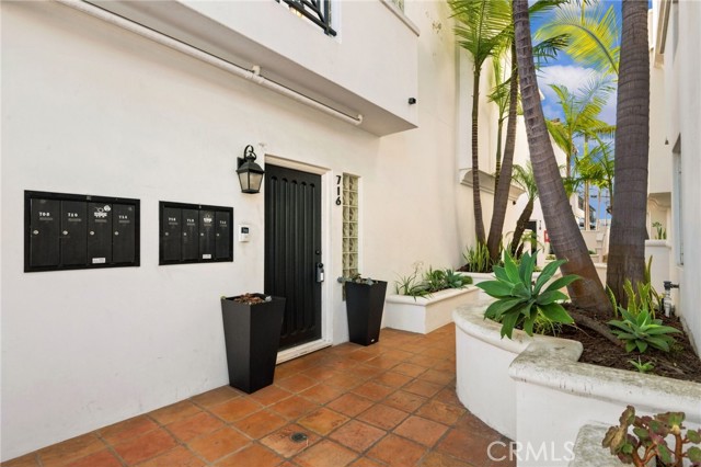 716 Manhattan Beach Boulevard, Manhattan Beach, California 90266, 3 Bedrooms Bedrooms, 0 ,3 BathroomsBathrooms,Residential,For Sale,Manhattan Beach,0,PF26179863 716 Manhattan Beach Boulevard, Manhattan Beach, California 90266, 3 Bedrooms Bedrooms, 0 ,3 BathroomsBathrooms,Residential,For Sale,Manhattan Beach,0,PF26179863