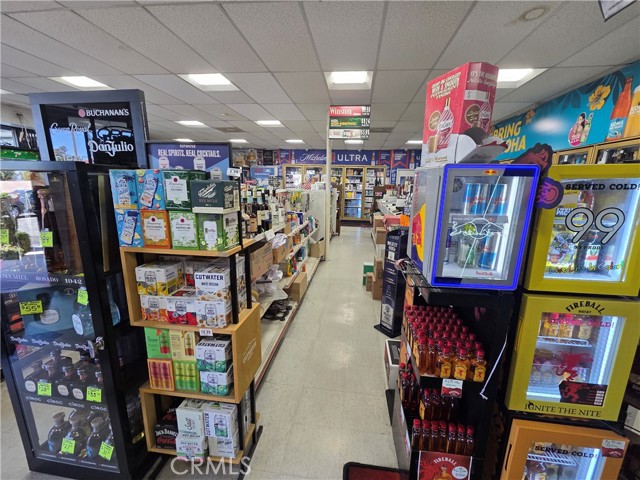 2515 W Carson Street, Torrance CA: https://media.crmls.org/medias/6081f52b-2881-4aee-aa54-94a5ec57eaed.jpg