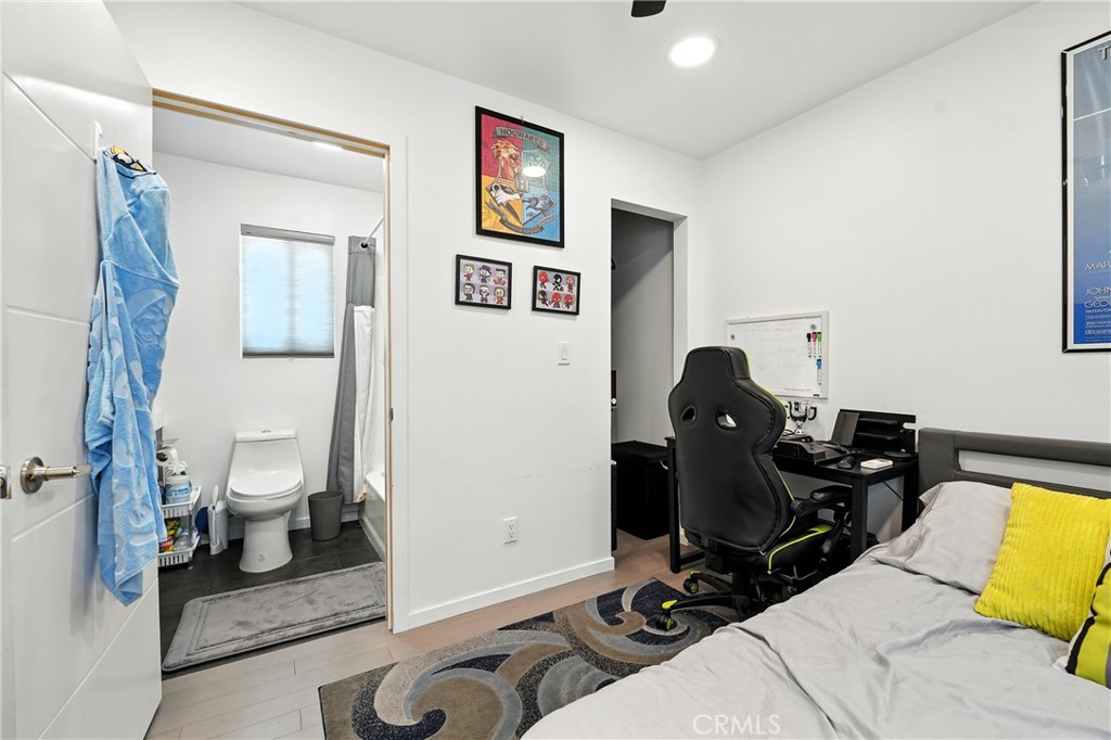 MLS #DW25183548 img 19