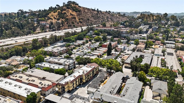 Detail Gallery Image 33 of 34 For 1523 Rock Glen Ave, Glendale,  CA 91205 - – Beds | – Baths