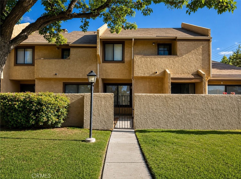 1849 E Avenue J4