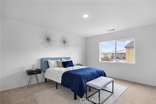 Detail Gallery Image 11 of 27 For 2168 Redwood Ln, Banning,  CA 92220 - 3 Beds | 2/1 Baths