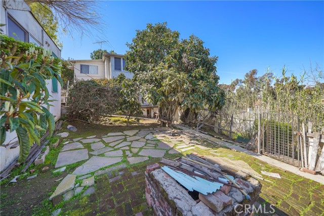 Detail Gallery Image 5 of 18 For 2149 Fargo St, Los Angeles,  CA 90039 - – Beds | – Baths