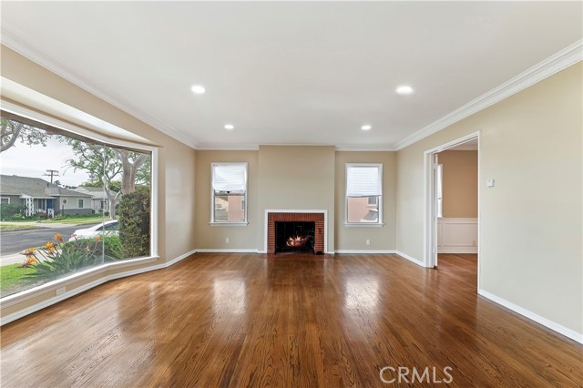 Detail Gallery Image 8 of 36 For 2915 W 95th, Inglewood,  CA 90305 - 3 Beds | 2 Baths